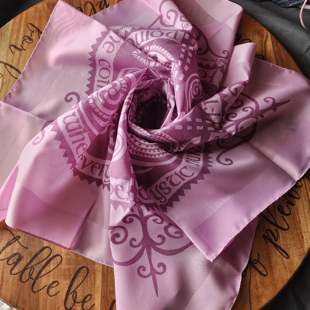 Souvenir Scarf From The World Famous Croft Studio. Celtic